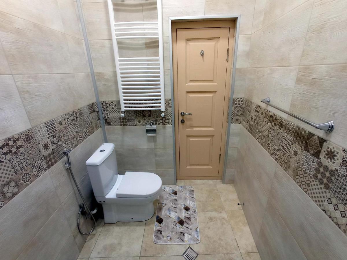 La Maison #7 Tbilisi Esterno foto